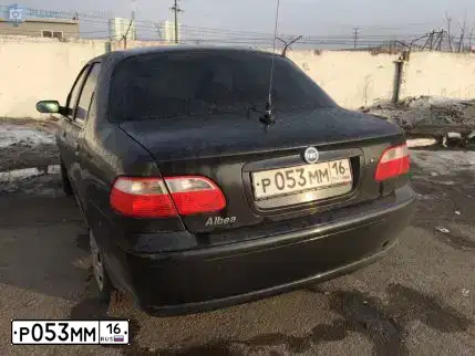 Фото автомобиля FIAT ALBEA, 2007 — госномер Р288АС32. Цвет: ЧЕРНЫЙ