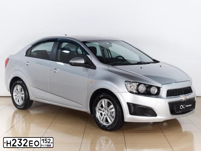 Фото автомобиля CHEVROLET AVEO, 2013 — госномер О226ВС136. Цвет: СЕРЕБРИСТЫЙ МЕТАЛЛИК