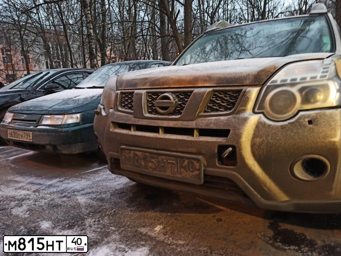 Фото автомобиля NISSAN X-TRAIL, 2012 — госномер М349ВО550. Цвет: ЗОЛОТИСТЫЙ