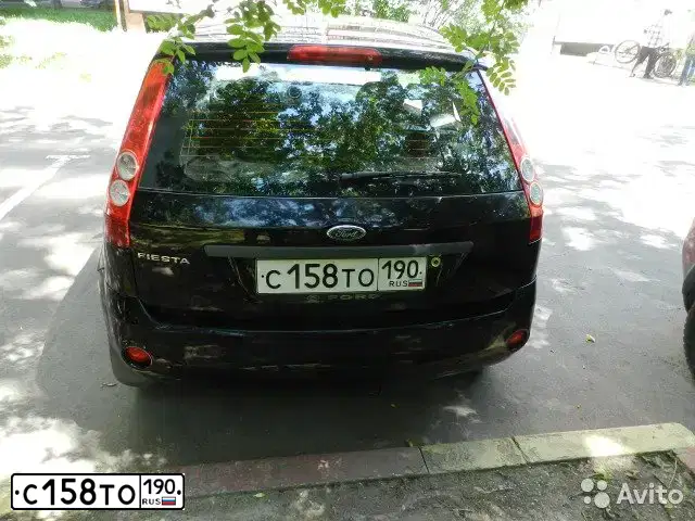 Фото автомобиля VOLKSWAGEN GOLF, 1998 — госномер К849МС777. Цвет: ЧЕРНЫЙ