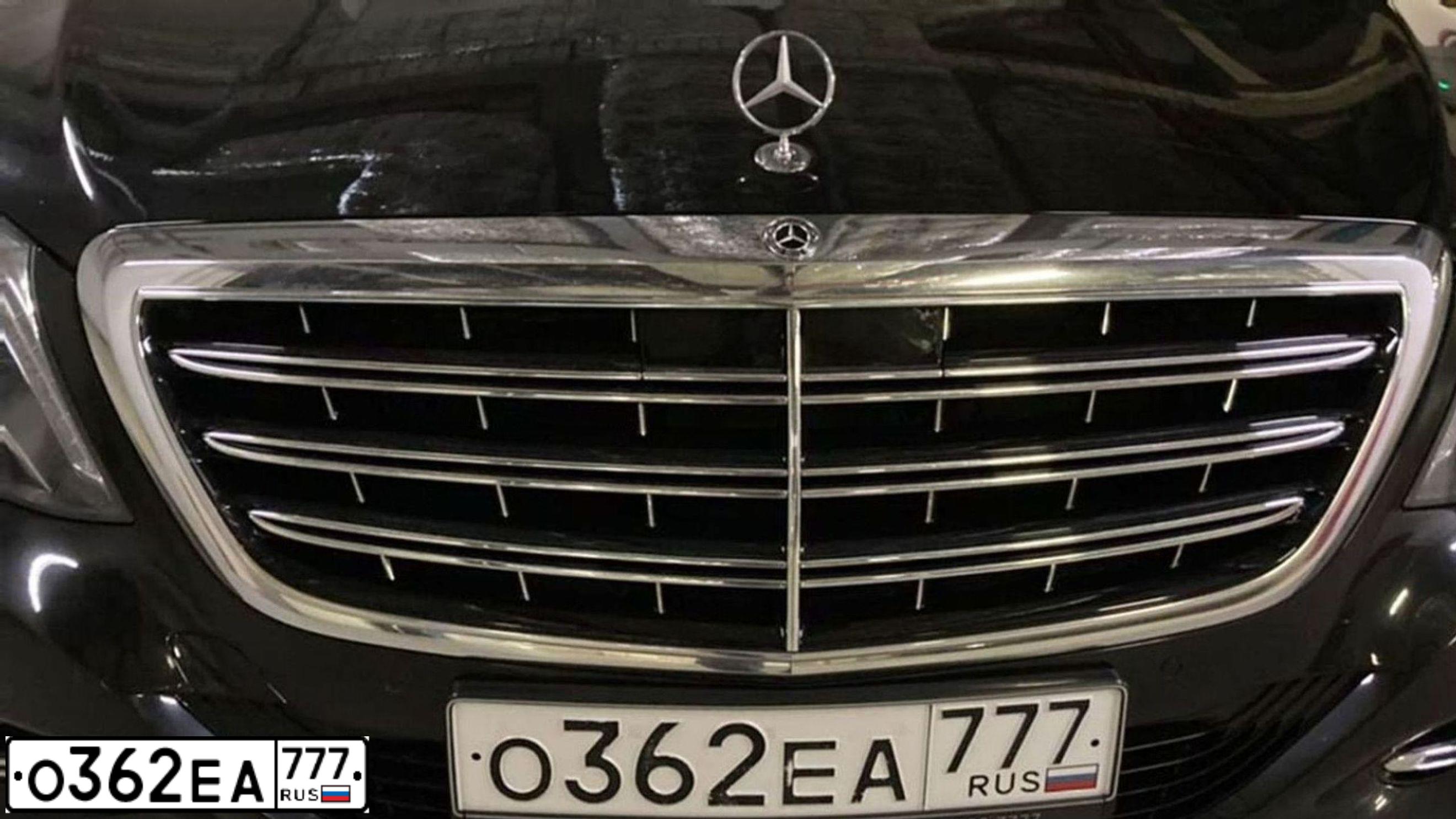 Фото автомобиля МЕРСЕДЕС-БЕНЦ S500 4MATIC MAYBACH, 2016 — госномер О655ВМ550. Цвет: ЧЕРНЫЙ