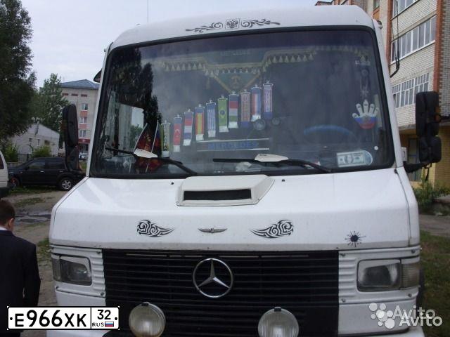 Фото автомобиля MERCEDES LKW 600-920, 1993 — госномер Е966ХК32. Цвет: Белый