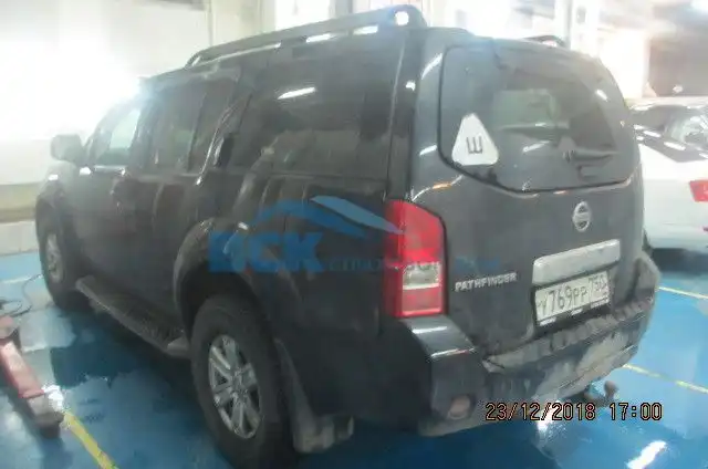 Фото автомобиля NISSAN PATHFINDER, 2012 — госномер Р441КК797. Цвет: ЧЕРНЫЙ