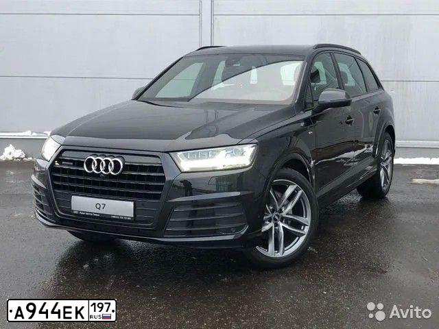 Фото автомобиля AUDI Q7, 2010 — госномер А944ЕК197. Цвет: СЕРЫЙ