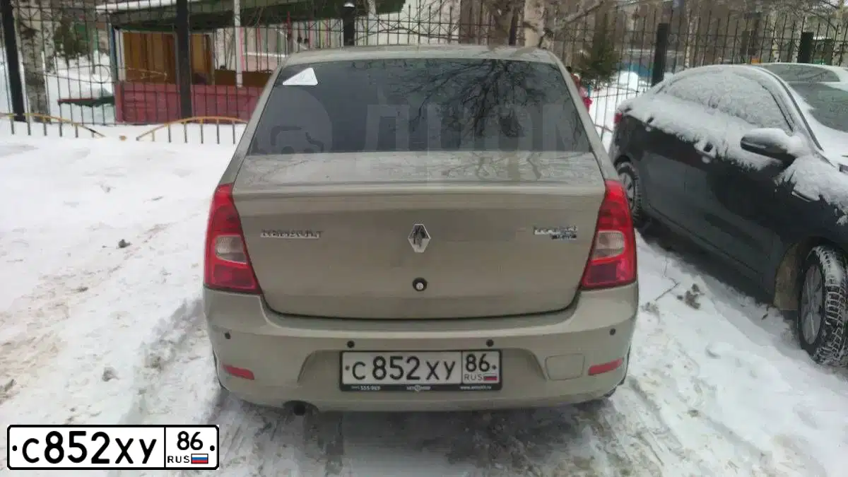 Фото автомобиля RENAULT LOGAN, 2012 — госномер С852ХУ86