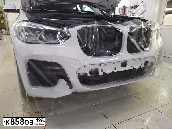 Фото автомобиля BMW X4, 2020 — госномер Р472АР32. Цвет: Белый