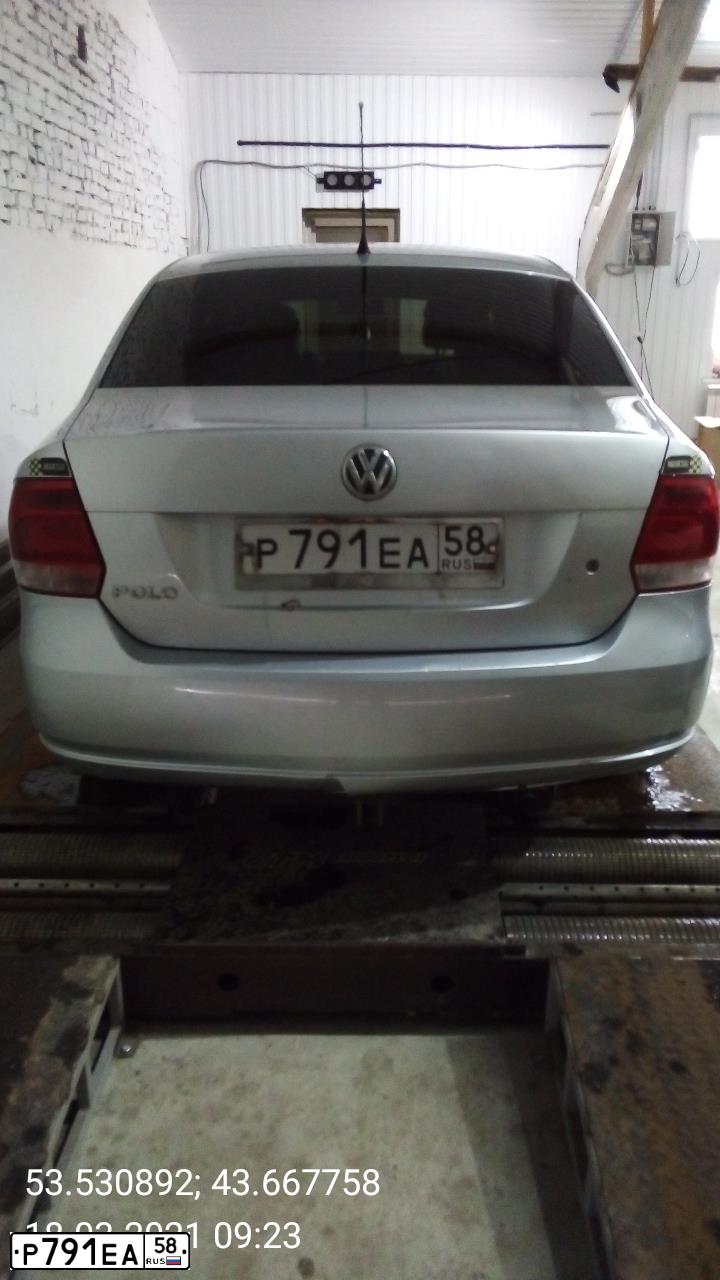 Фото автомобиля VOLKSWAGEN POLO, 2011 — госномер Р791ЕА58