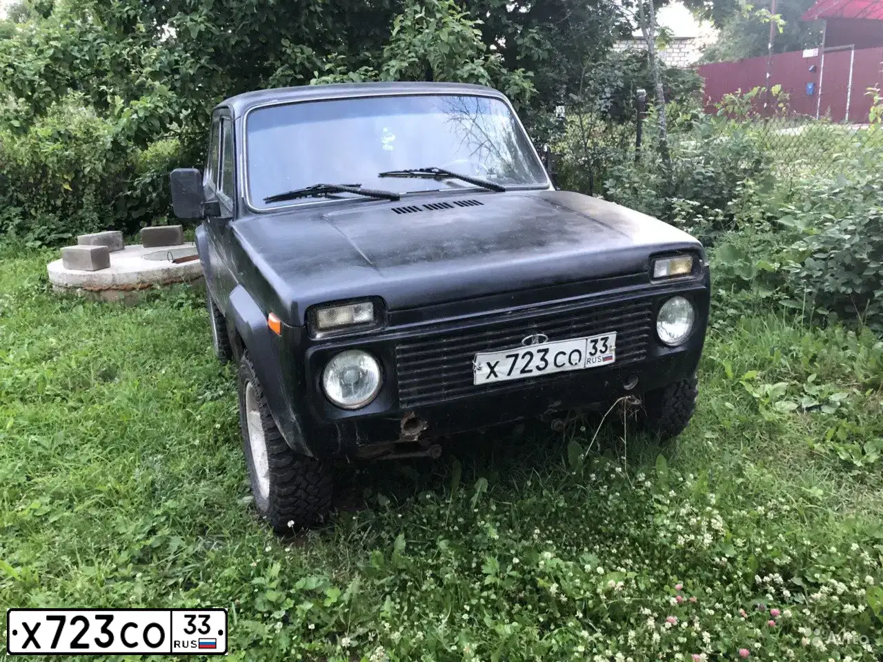 Фото автомобиля LADA 2121 NIVA, 1999 — госномер Т148МК799. Цвет: ЧЕРНЫЙ
