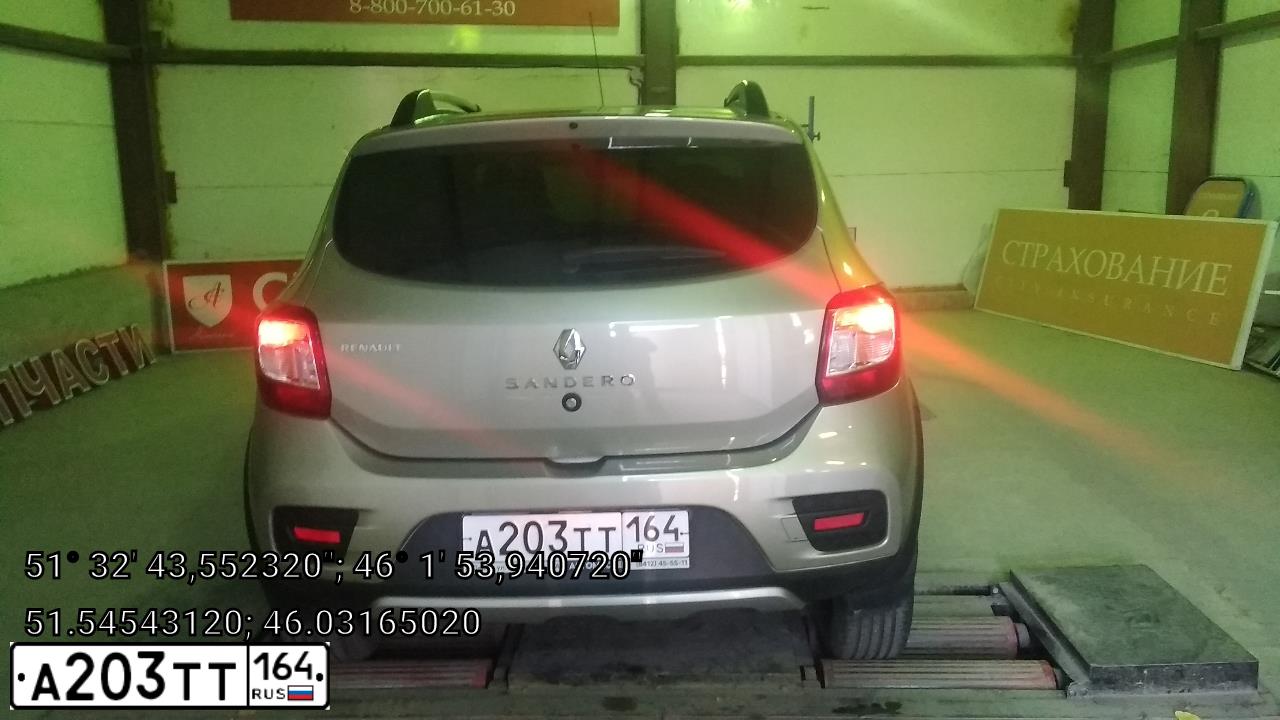 Фото автомобиля RENAULT SANDERO, 2017 — госномер А203ТТ164. Цвет: БЕЖЕВЫЙ