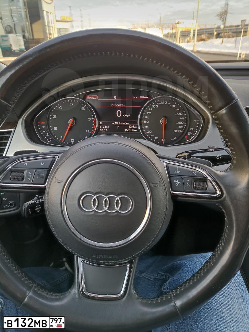 Фото автомобиля AUDI A8, 2010 — госномер С338ТО43. Цвет: ЧЕРНЫЙ