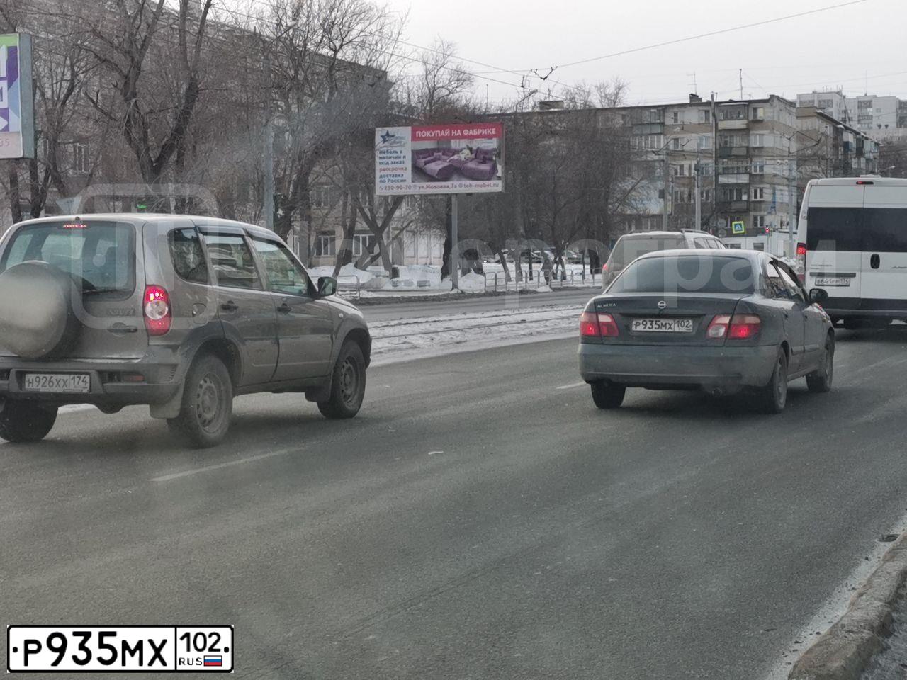 Фото автомобиля NISSAN ALMERA, 2005 — госномер В438АЕ774. Цвет: СЕРЫЙ
