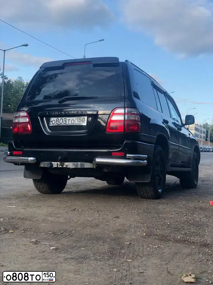 Фото автомобиля SUZUKI SX 4, 2008 — госномер О808ТО150. Цвет: СЕРЕБРИСТЫЙ