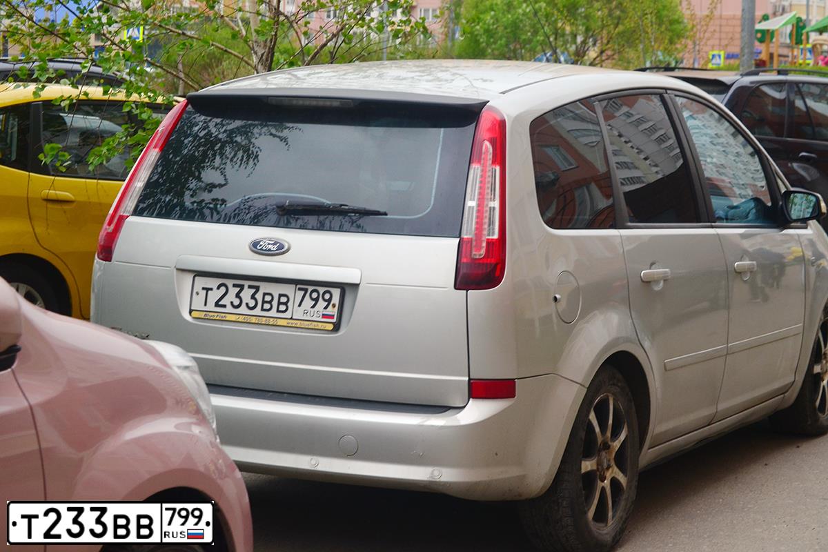 Фото автомобиля FORD FOCUS C-MAX, 2008 — госномер М099СК199. Цвет: Серый