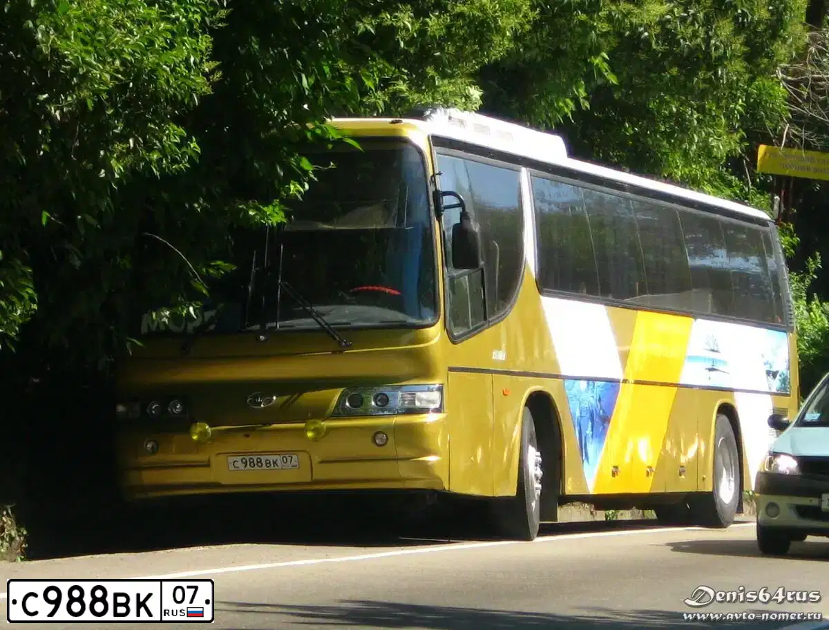 Фото автомобиля DAEWOO SERIE BH, 1999 — госномер А437СА92. Цвет: Белый