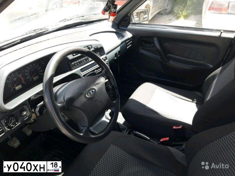 Фото автомобиля RENAULT LOGAN, 2006 — госномер Р308МР18. Цвет: ТЕМНО-СЕРЫЙ