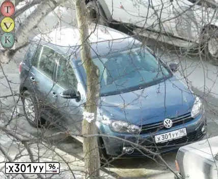 Фото автомобиля VOLKSWAGEN GOLF, 2012 — госномер Х301УУ96. Цвет: Серо-Синий