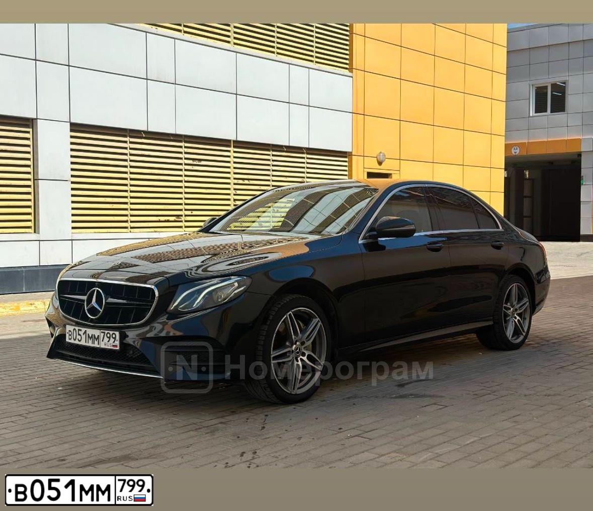 Фото автомобиля MERCEDES-BENZ E200, 2017 — госномер Е441ВА550. Цвет: ЧЕРНЫЙ