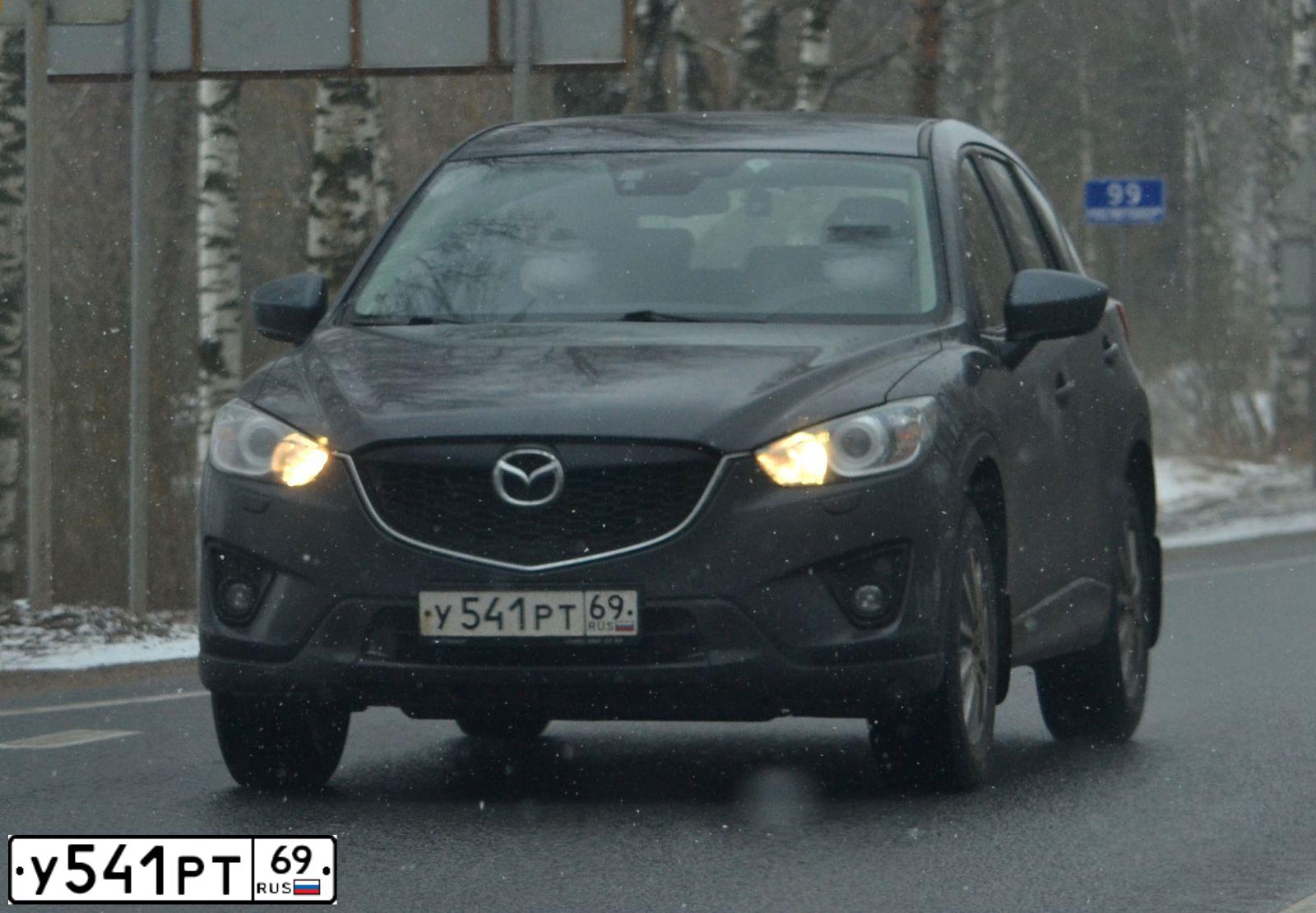 Фото автомобиля MAZDA CX-5, 2014 — госномер У541РТ69. Цвет: СЕРЫЙ