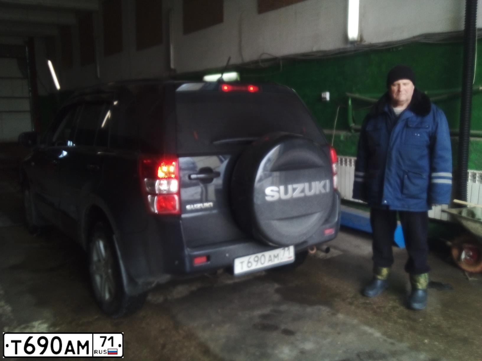 Фото автомобиля SUZUKI /GRAND/ VITARA, 2008 — госномер М087ВС164. Цвет: ЧЕРНЫЙ