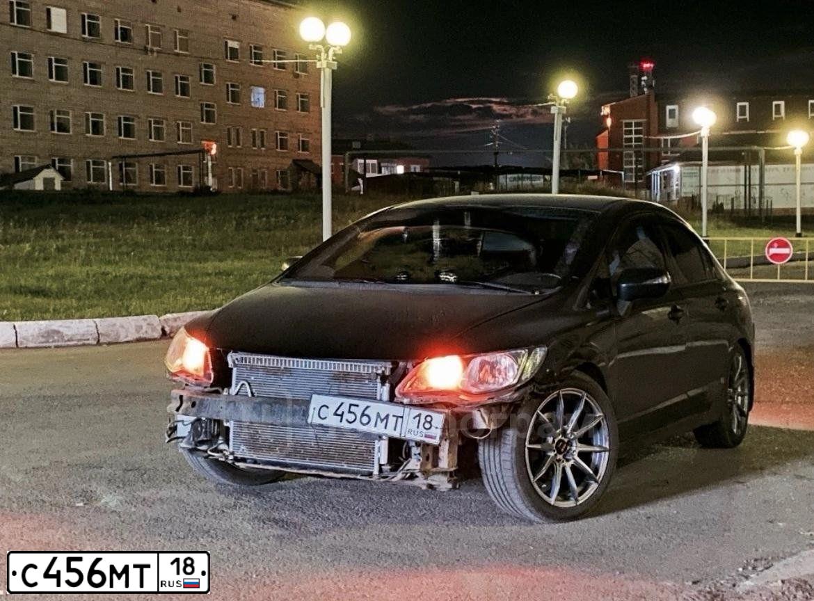 Фото автомобиля HONDA CIVIC, 2007 — госномер С456МТ18. Цвет: ЧЕРНЫЙ