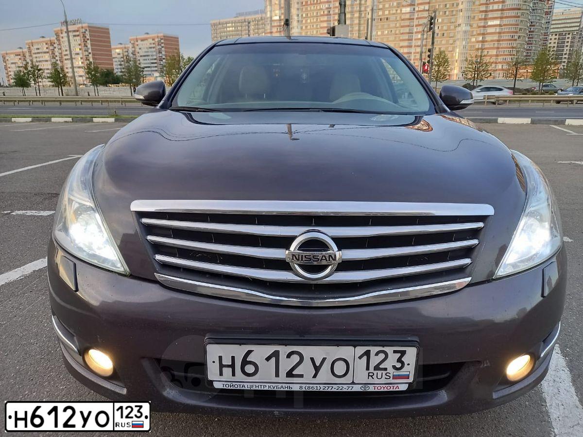 Фото автомобиля NISSAN TEANA, 2009 — госномер Т300ОВ93. Цвет: СЕРО-СИРЕНЕВЫЙ