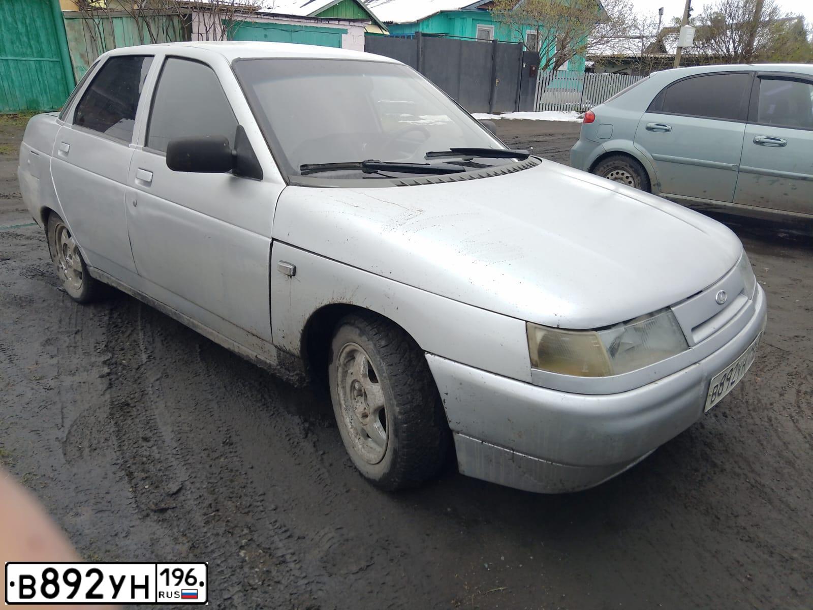 Фото автомобиля LADA 2110, 2001 — госномер С836ХУ196