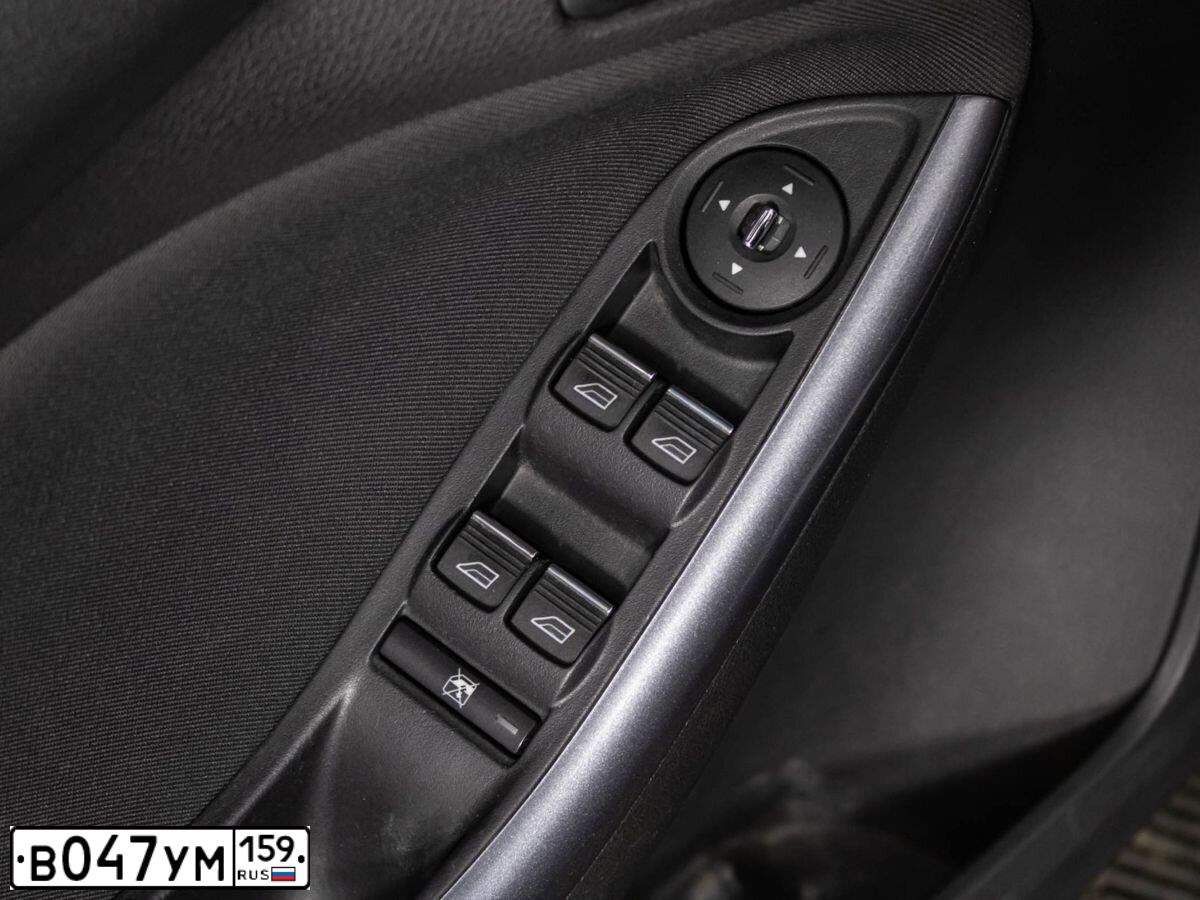 Фото автомобиля FORD FOCUS, 2013 — госномер С750АН159