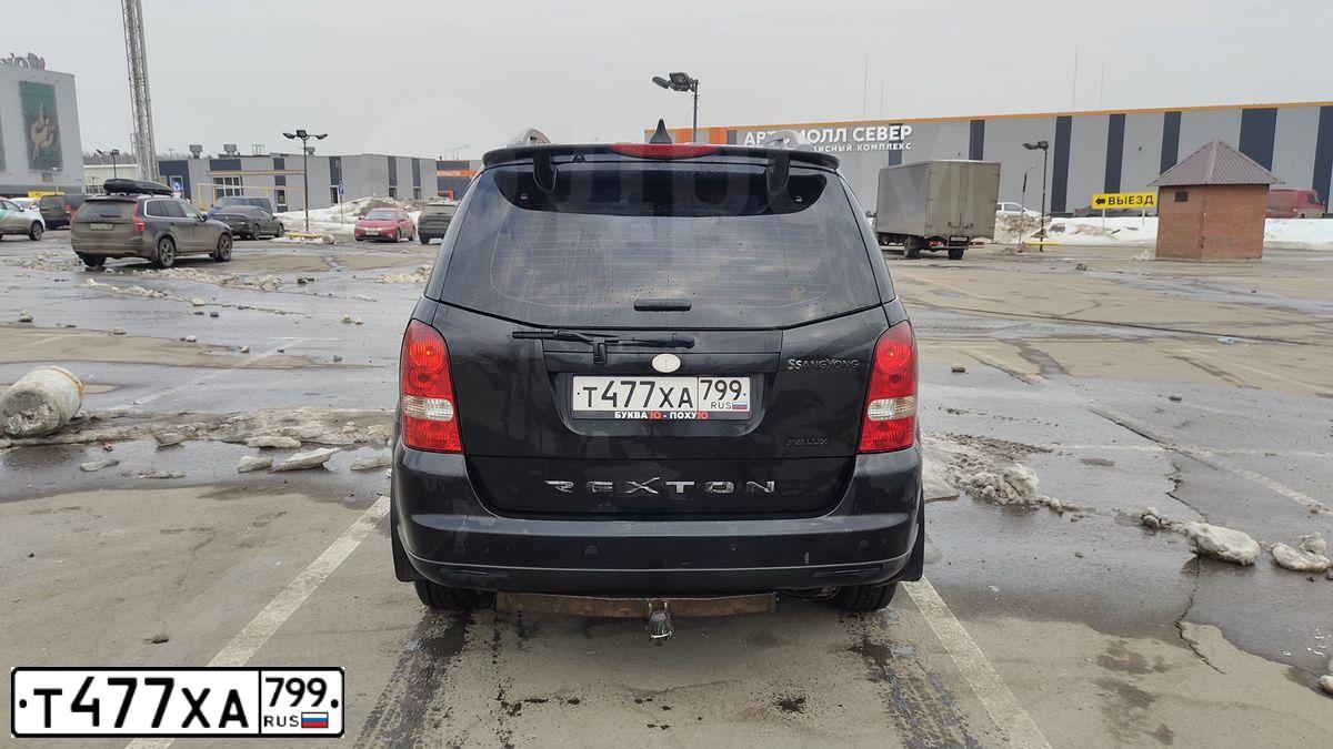 Фото автомобиля SSANGYONG REXTON, 2009 — госномер О178ОТ761. Цвет: ЧЕРНЫЙ МЕТАЛЛИК