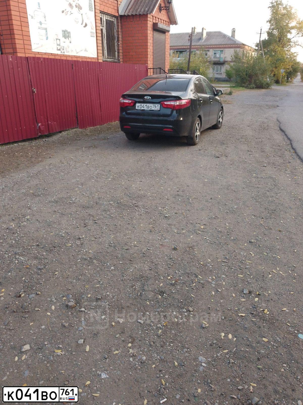 Фото автомобиля KIA RIO, 2014 — госномер К754СЕ62. Цвет: ЧЕРНЫЙ
