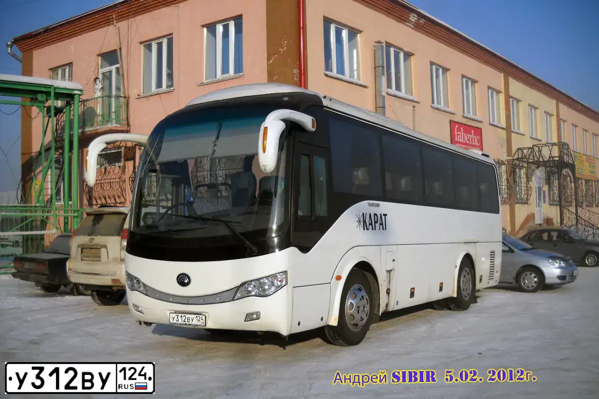 Фото автомобиля YUTONG 6899, 2011 — госномер У312ВУ124. Цвет: Белый
