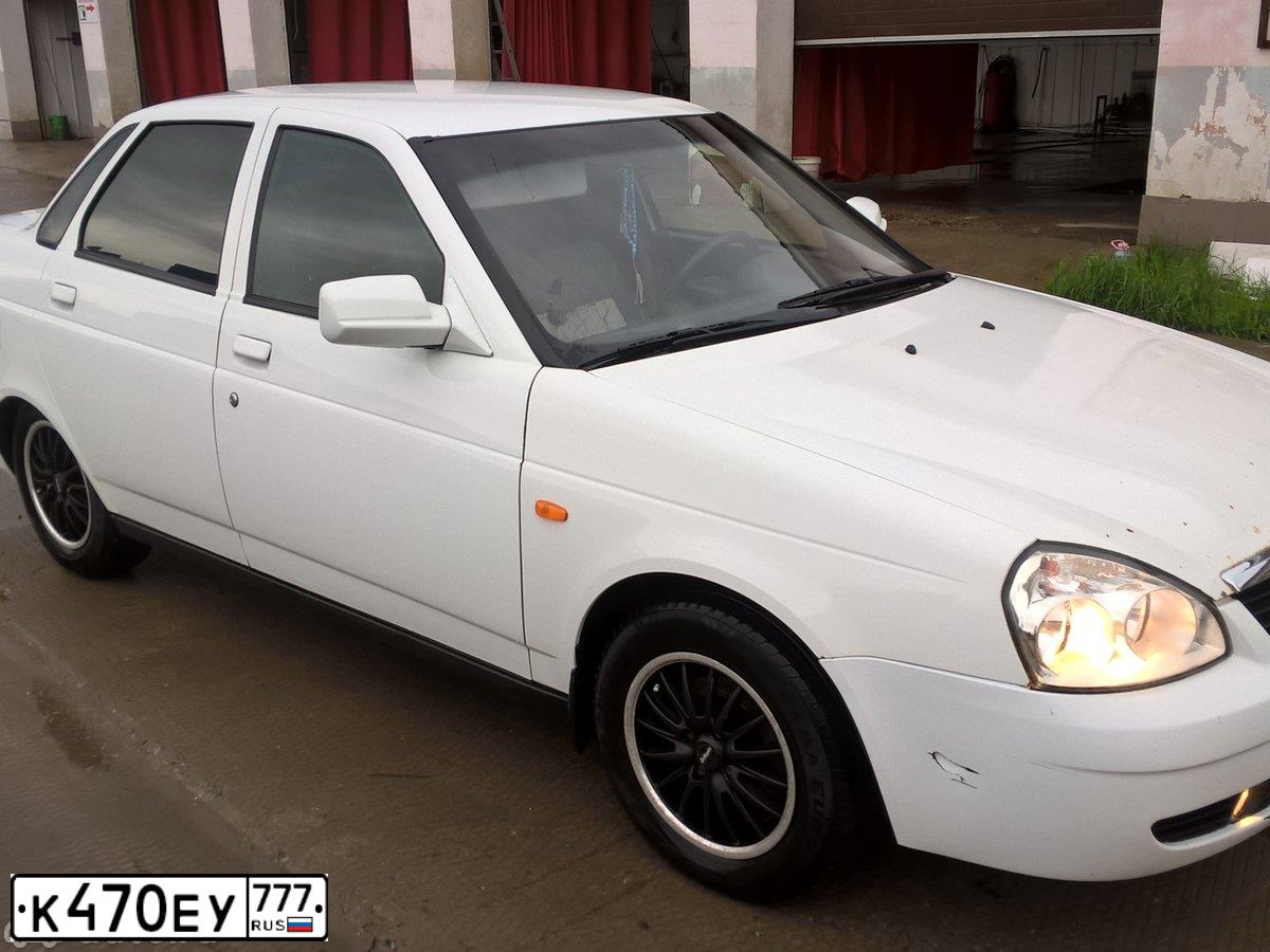 Фото автомобиля LADA 2170 PRIORA, 2008 — госномер В179АР550. Цвет: Белый