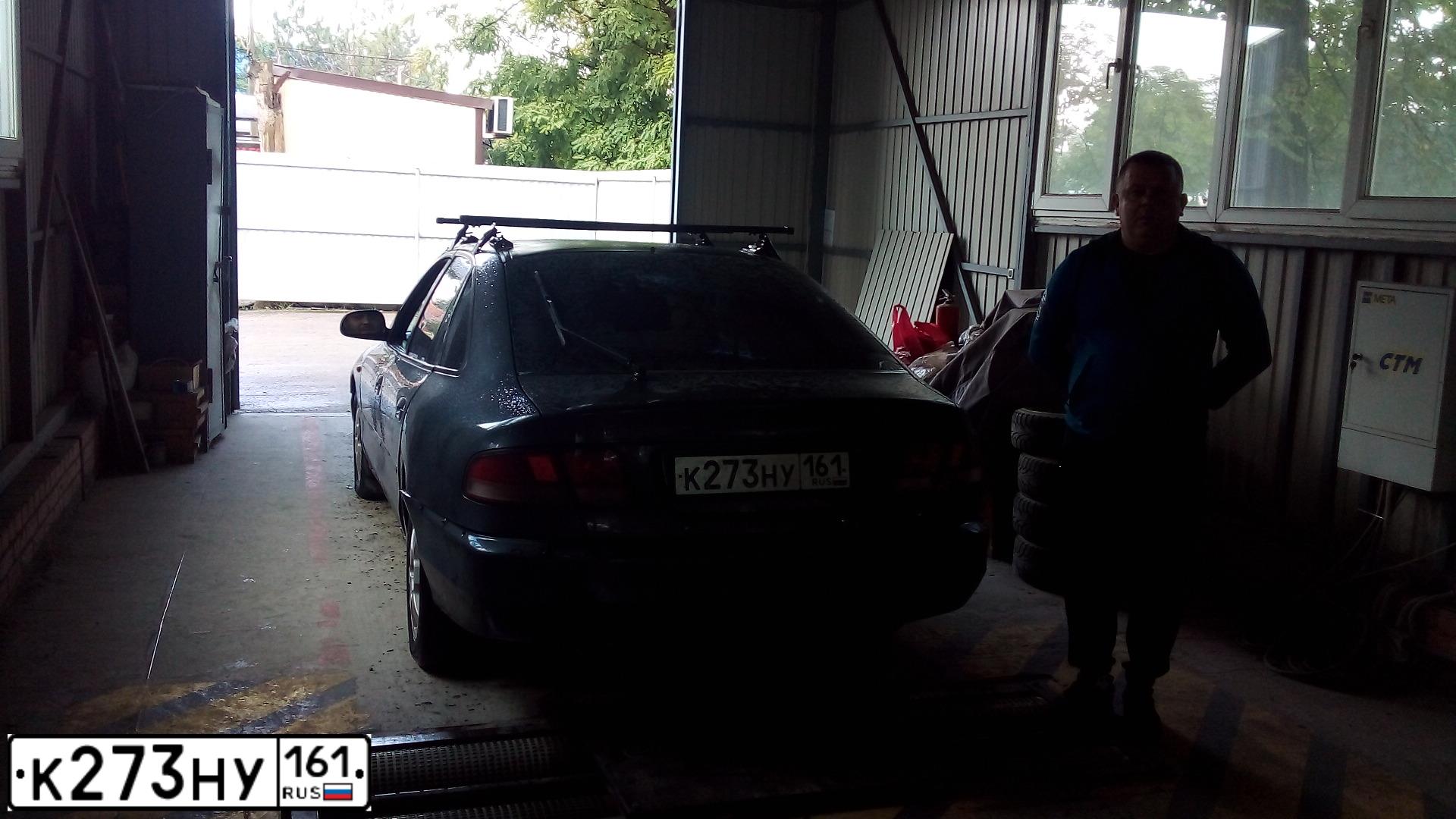 Фото автомобиля MITSUBISHI GALANT, 1994 — госномер К273НУ161. Цвет: Т.СЕРЫЙ