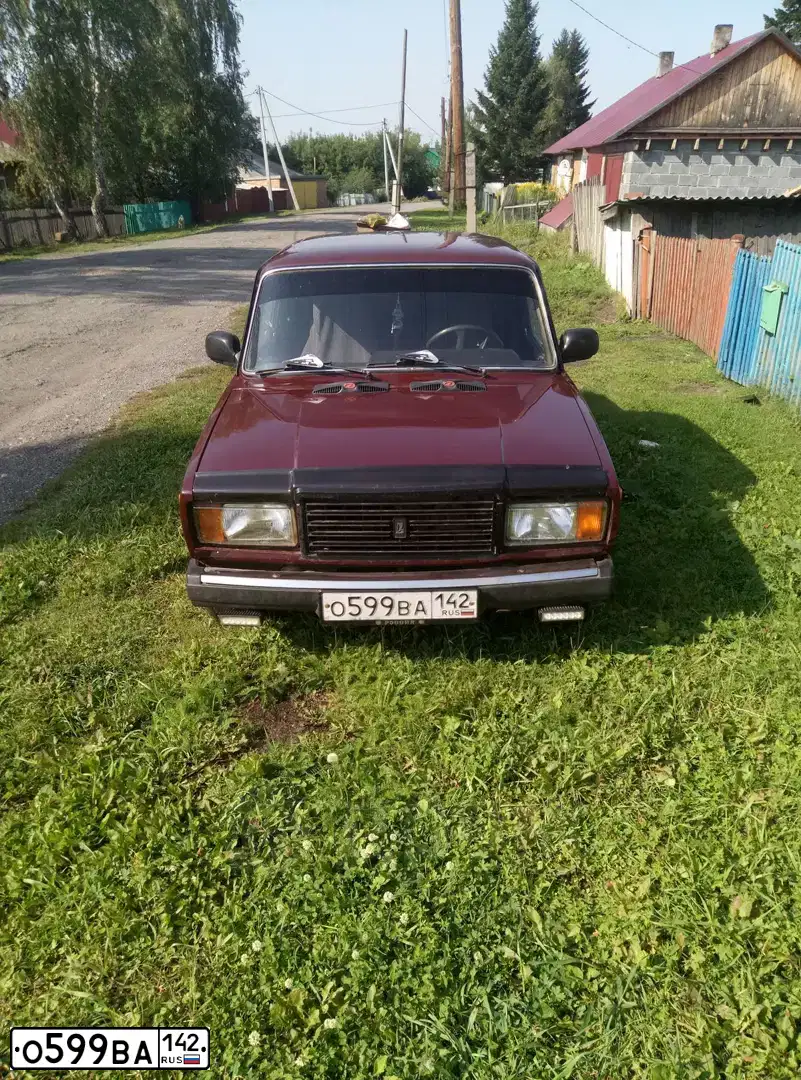 Фото автомобиля LADA 2107 LADA, 2009 — госномер О599ВА142. Цвет: ТЕМНО-ВИШНЕВЫЙ