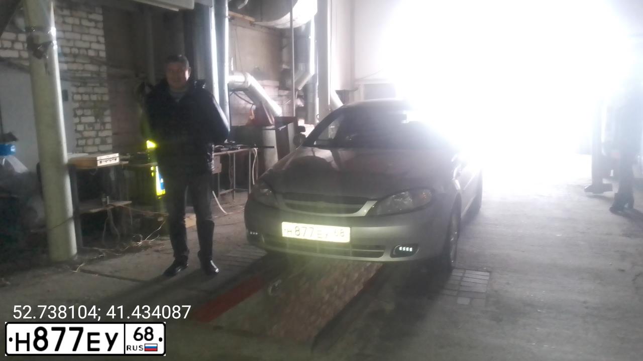 Фото автомобиля CHEVROLET LACETTI, 2008 — госномер Н877ЕУ68. Цвет: Серебристый