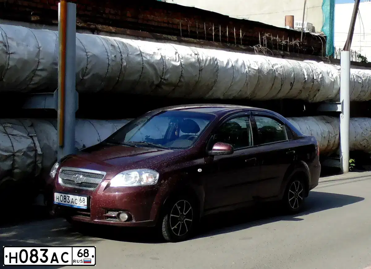 Фото автомобиля ZAZ VIDA, 2012 — госномер Н083АС68. Цвет: БОРДОВЫЙ