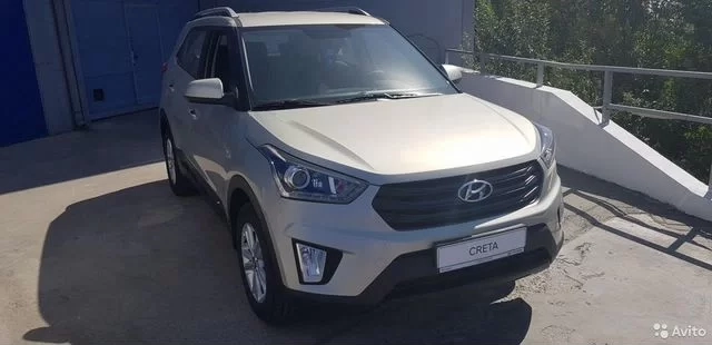 Фото автомобиля HYUNDAI CRETA, 2019 — госномер О540ХТ123. Цвет: БЕЖЕВЫЙ
