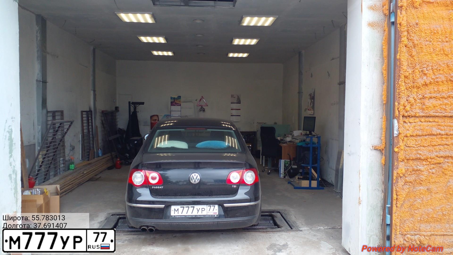 Фото автомобиля VOLKSWAGEN PASSAT, 2008 — госномер М777УР77. Цвет: ЧЕРНЫЙ