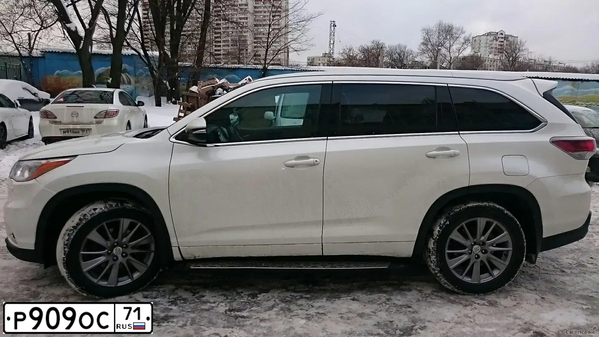 Фото автомобиля TOYOTA HIGHLANDER, 2014 — госномер О276РТ797. Цвет: Белый