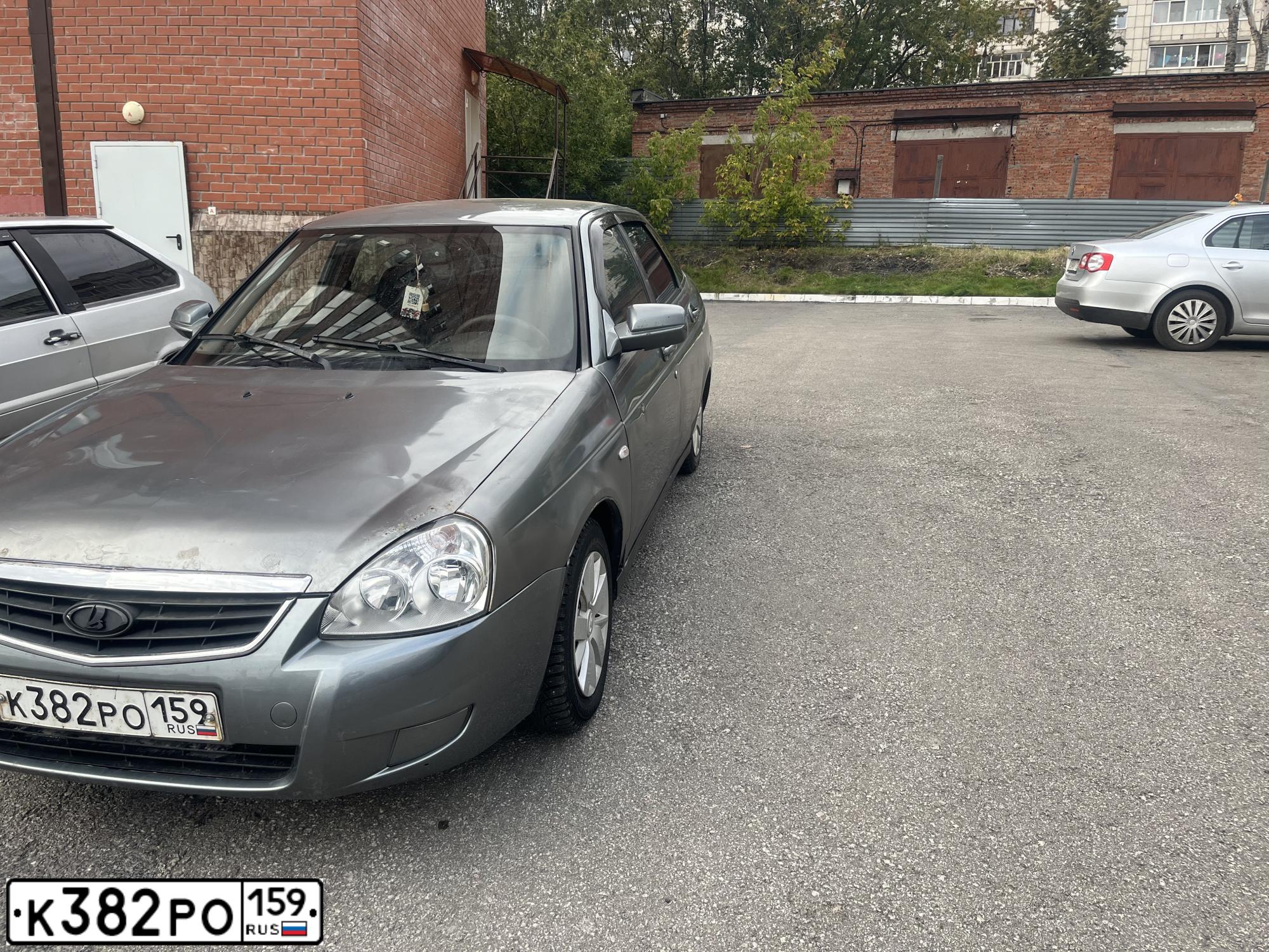 Фото автомобиля LADA PRIORA, 2008 — госномер Р417МС82. Цвет: СРЕДНИЙ СЕРО ЗЕЛЕНЫЙ МЕТА