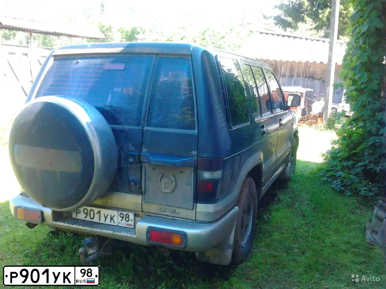 Фото автомобиля OPEL MONTEREY, 1993 — госномер С154РН78. Цвет: ЧЕРНЫЙ