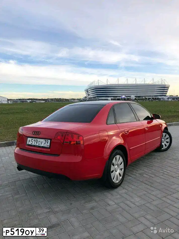 Фото автомобиля AUDI A4, 2005 — госномер С508КМ39. Цвет: Красный