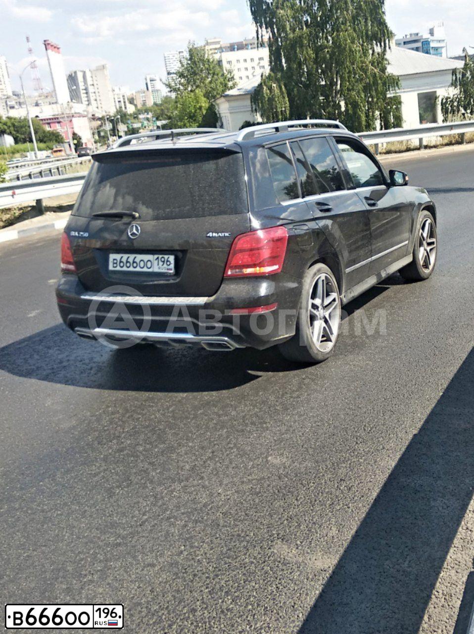 Фото автомобиля MERCEDES GLK-KLASSE, 2014 — госномер В666ОО196. Цвет: ЧЕРНЫЙ