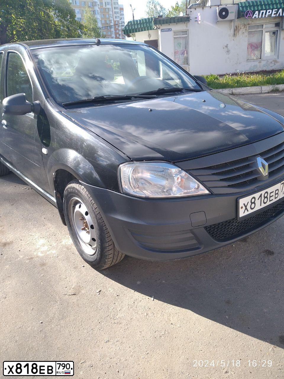 Фото автомобиля RENAULT LOGAN, 2014 — госномер Х818ЕВ790. Цвет: ЧЕРНЫЙ
