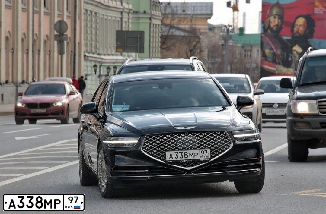 Фото автомобиля AUDI A8, 2005 — госномер А338МР97. Цвет: ЧЕРНЫЙ