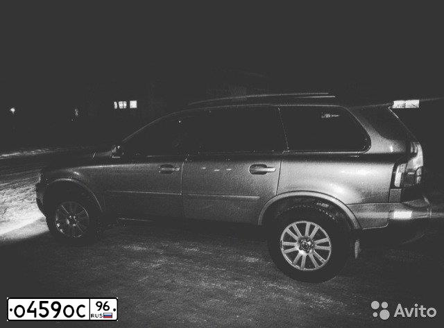 Фото автомобиля VOLVO XC90, 2007 — госномер О459ОС96. Цвет: СВЕТЛО-СЕРЫЙ