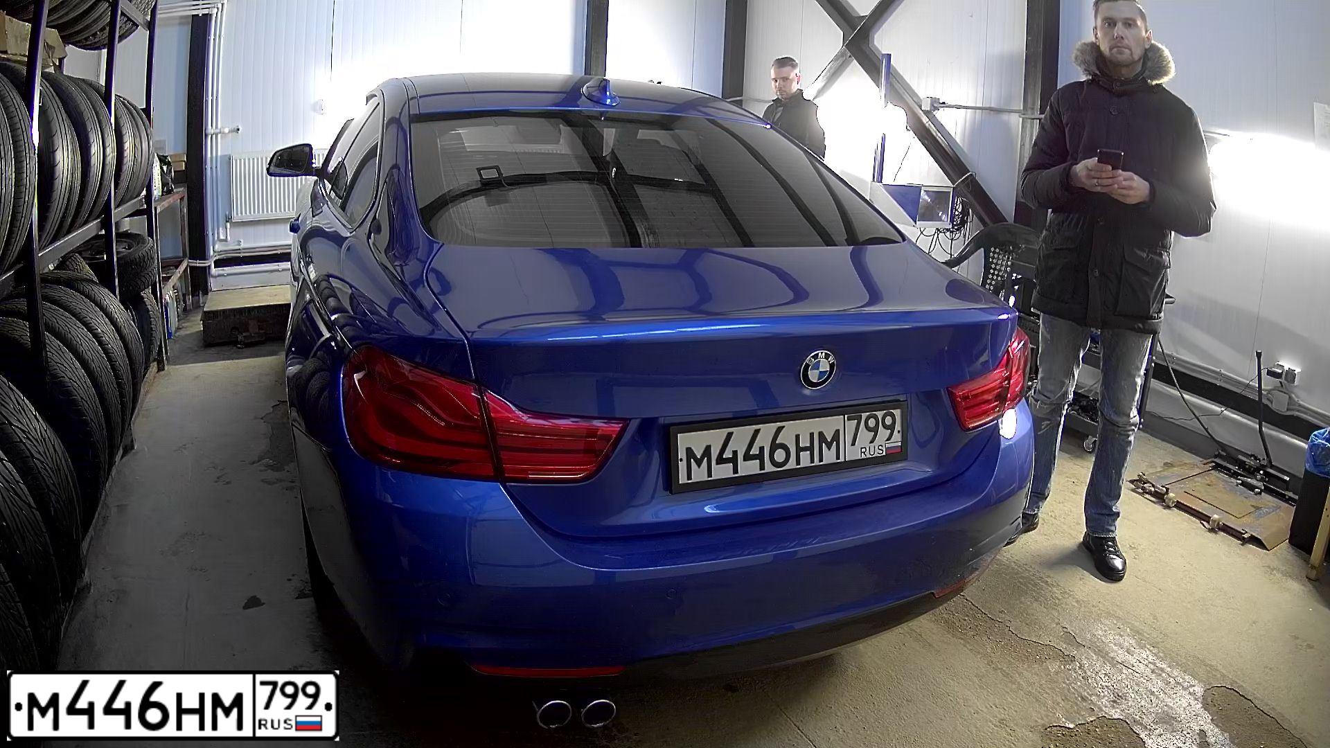 Фото автомобиля BMW SERIE 4, 2018 — госномер Е718ОУ790. Цвет: синий