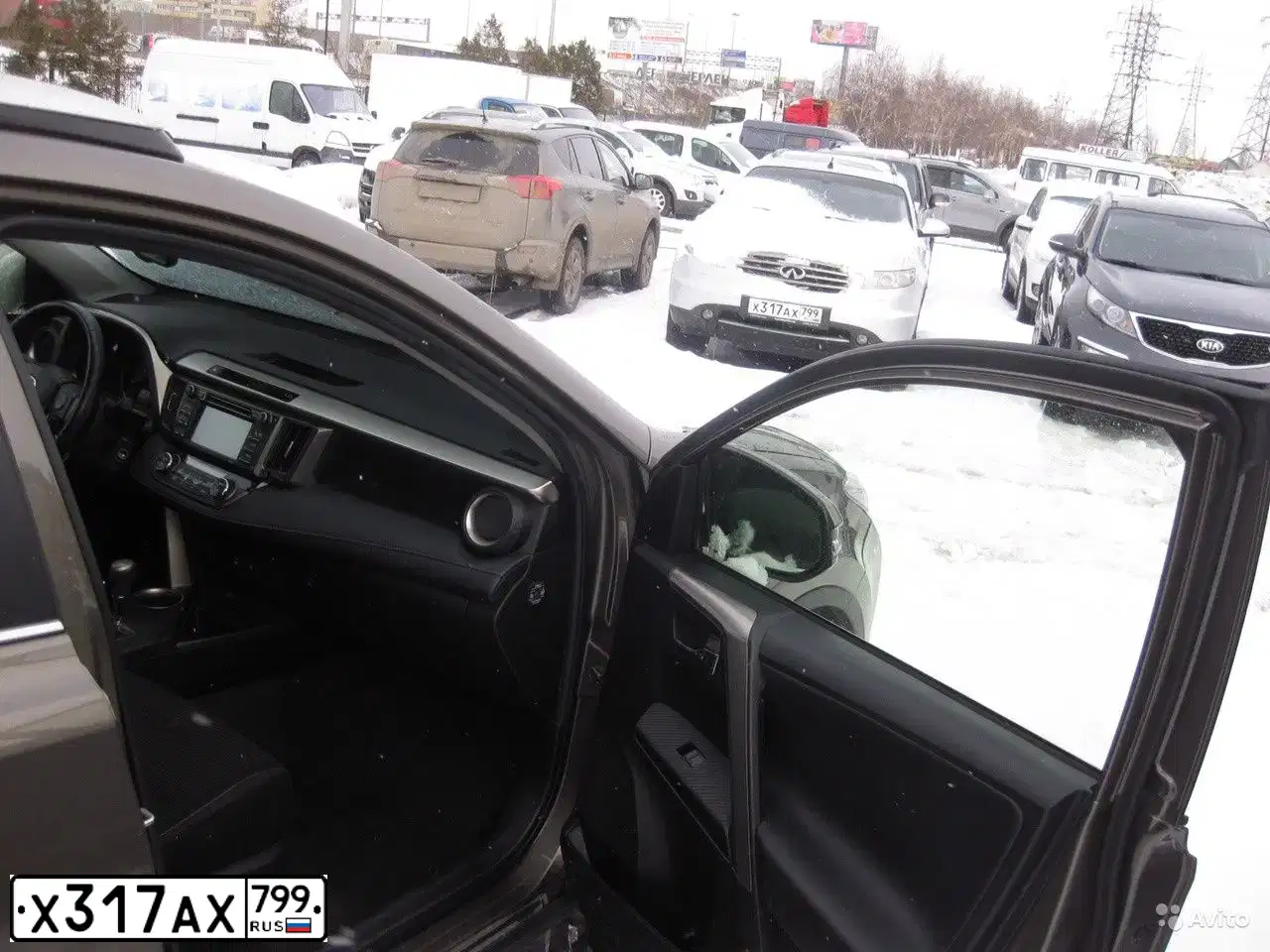Фото автомобиля INFINITI QX70 /FX/, 2007 — госномер У782ОТ55. Цвет: СЕРЫЙ