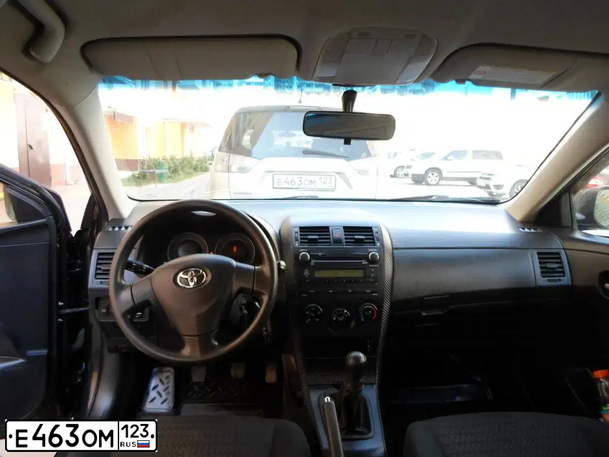 Фото автомобиля MITSUBISHI OUTLANDER, 2007 — госномер Е463ОМ123. Цвет: СЕРЕБРИСТЫЙ