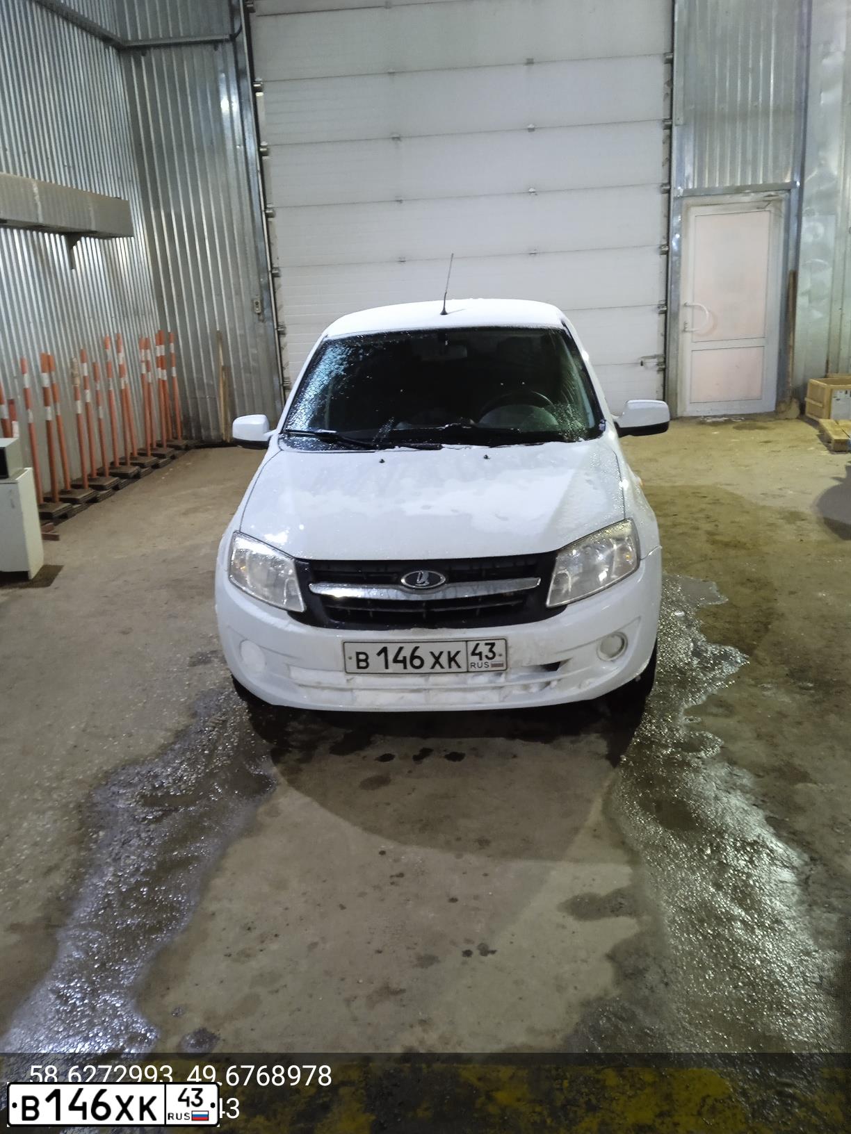 Фото автомобиля LADA 2190 GRANTA, 2013 — госномер С062ТЕ43. Цвет: Белый