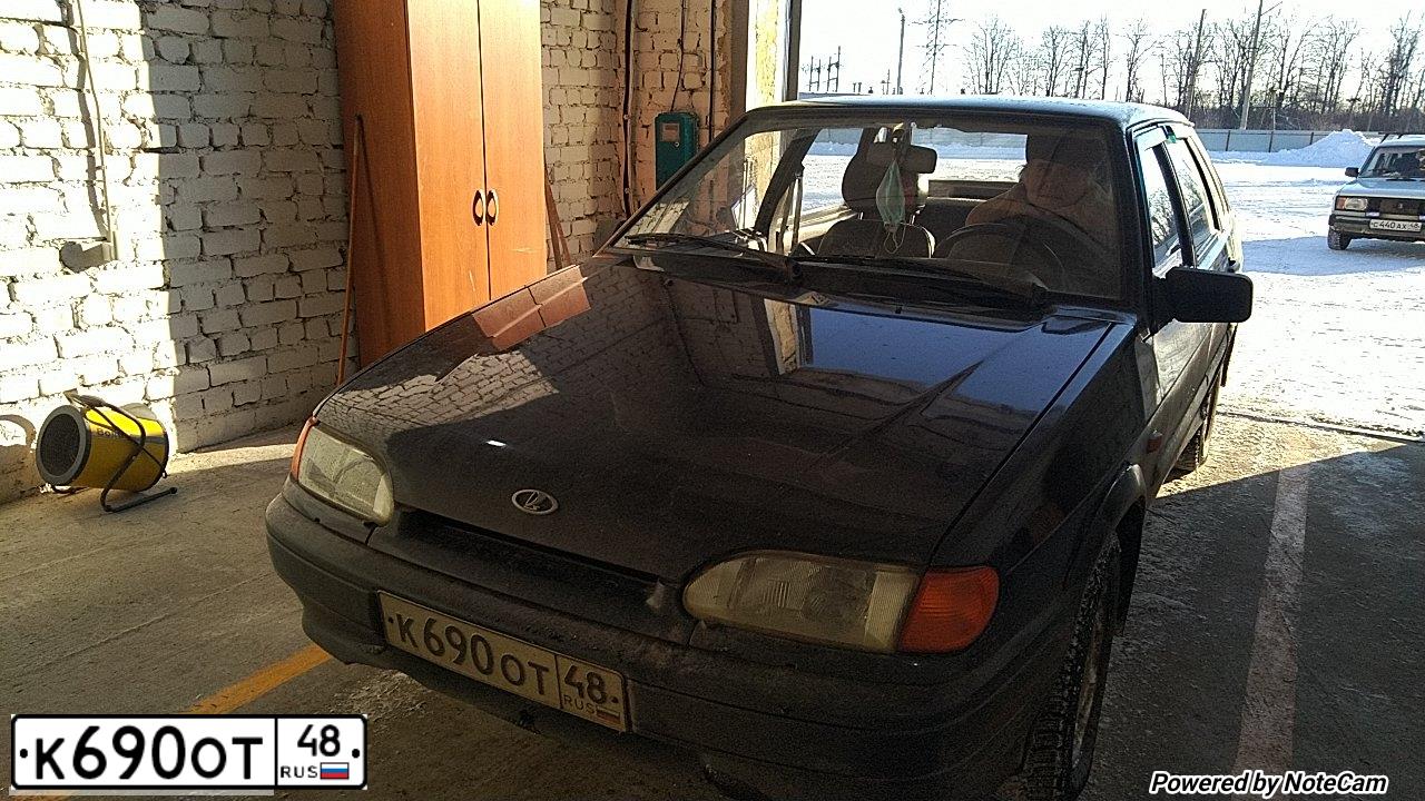 Фото автомобиля LADA 2115 SAMARA, 2009 — госномер К690ОТ48. Цвет: ТЕМНО-ЗЕЛЕНЫЙ